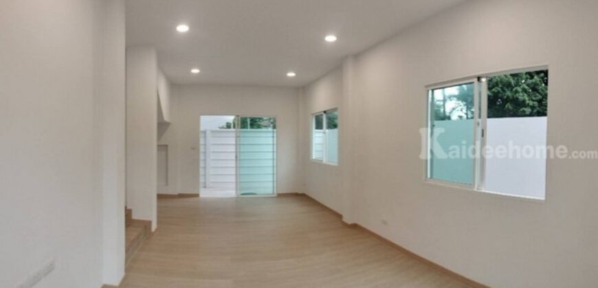 รหัสC6838 ให้เช่าทาวน์โฮม 2ชั้น ย่านถนนรังสิต-นครนายก คลองสอง ปทุมธานี