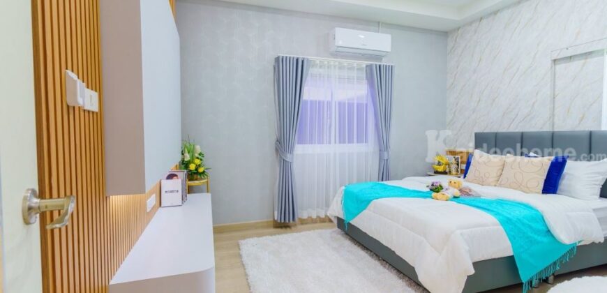 บ้านเดี่ยวสไตล์โมเดิร์นลักชูรี่ พร้อมสระว่ายน้ำส่วนตัว บางละมุง ชลบุรี