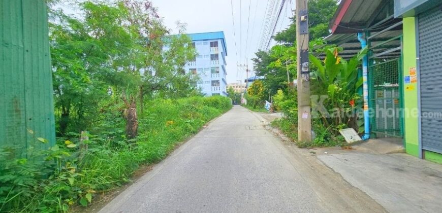 ขาย!! ที่ดินเปล่า 84 ตร.ว. แปลงสวย ซอยเพชรเกษม87 ใกล้พุทธมณฑลสาย4 อ้อมน้อย อยู่ในแหล่งชุมชน เดินทางสะดวก เข้า-ออกได้หลายทาง