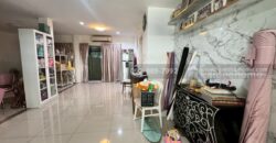 ขายทาวน์เฮ้าส์ 2 ชั้น หมู่บ้านลุมพินี ทาวน์วิลล์ สุขสวัสดิ์-พระราม2 ถนนสุขสวัสดิ์26 พื้นที่ 17.5 ตรว. ราคาถูก ใกล้บิ๊กซี บางปะกอก