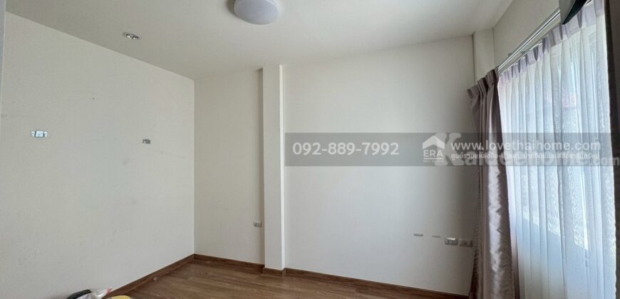 ขายทาวน์เฮ้าส์ 2 ชั้น หมู่บ้านลุมพินี ทาวน์วิลล์ สุขสวัสดิ์-พระราม2 ถนนสุขสวัสดิ์26 พื้นที่ 17.5 ตรว. ราคาถูก ใกล้บิ๊กซี บางปะกอก