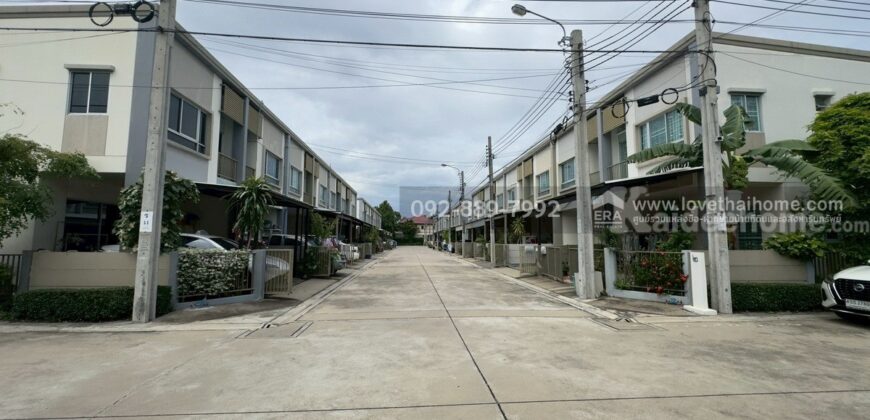 ขายทาวน์เฮ้าส์ 2 ชั้น หมู่บ้านลุมพินี ทาวน์วิลล์ สุขสวัสดิ์-พระราม2 ถนนสุขสวัสดิ์26 พื้นที่ 17.5 ตรว. ราคาถูก ใกล้บิ๊กซี บางปะกอก