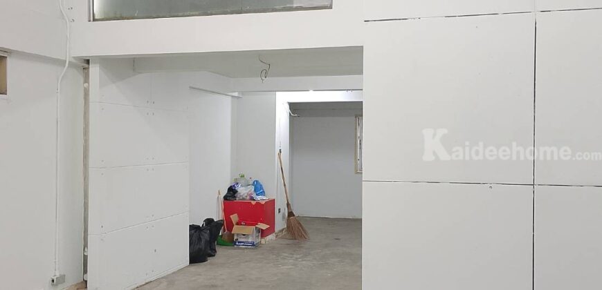 ให้เช่าอาคารพาณิชย์5ชั้น จันทน์32 มีห้องน้ำและห้องนอนทุกชั้น ใกล้สถานีรถไฟฟ้าสุรศักดิ์ มีที่จอดรถ เหมาะสำหรับทำธุรกิจหรืออยู่อาศัย