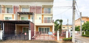 ขาย!! ทาวน์โฮม ศุภาลัย วิลล์ พหลโยธิน52 (หลังมุม หน้าบ้านไม่ชนหลังอื่น ขนาด 34 ตร.ว.) ใกล้รถไฟฟ้าสถานีสะพานใหม่ สายไหม กรุงเทพฯ : Supalai Ville Paholyotin 52