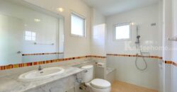 บ้านเดี่ยว ชวนชื่น กรีนบาวด์ กรุงเทพ-ปทุมธานี เมืองปทุมธานี (ขนาด 63 ตร.ว.) ตั้งอยู่ภายในโครงการ Flora Ville Golf & Country Club สนามกอล์ฟระดับ Exclusive