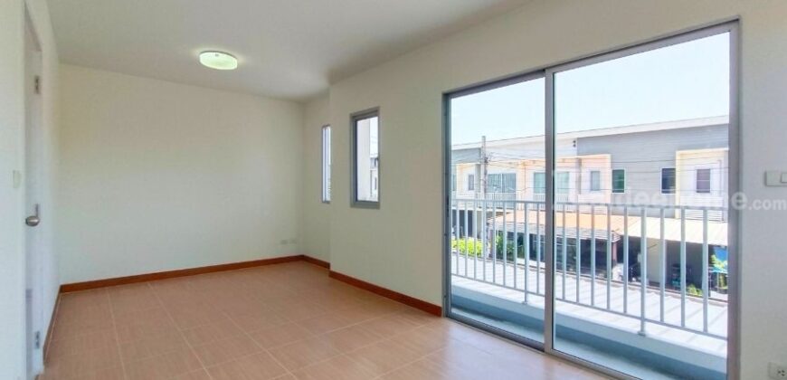 ทาวน์โฮม เดอะ คอนเนค ทางด่วนวัชรพล (หลังมุม ขนาด 29 ตร.ว.) ถ.เพิ่มสิน ออเงิน สุขาภิบาล5 : The Connect Watcharaphon Express Way