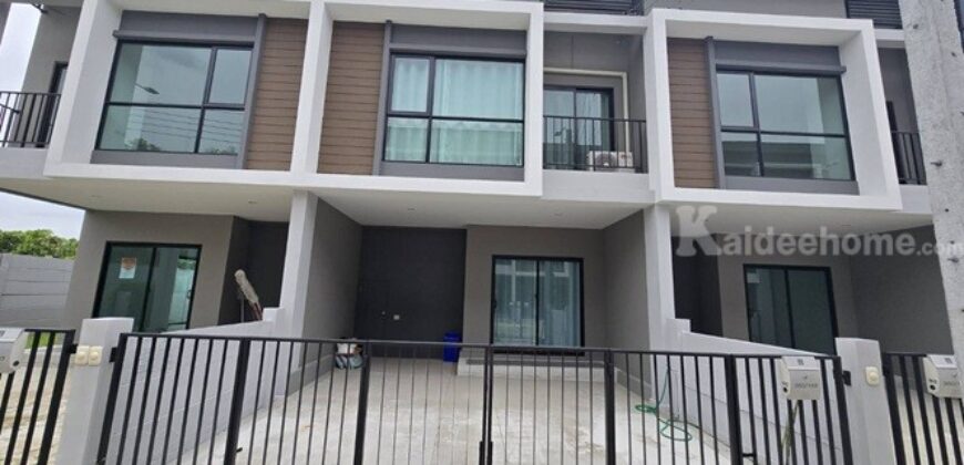 ให้เช่าทาวน์เฮ้าส์ 2ชั้น ลุมพินี ทาวน์วิลล์ ลาดกระบัง-สุวรรณภูมิ Line ID 0619636888