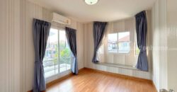 บ้านเดี่ยว ชวนชื่น กรีนบาวด์ กรุงเทพ-ปทุมธานี เมืองปทุมธานี (ขนาด 63 ตร.ว.) ตั้งอยู่ภายในโครงการ Flora Ville Golf & Country Club สนามกอล์ฟระดับ Exclusive