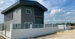 ที่ดินทำเลทอง พร้อมโกดัง ใกล้แหล่งชุมชนเดินทางสะดวก