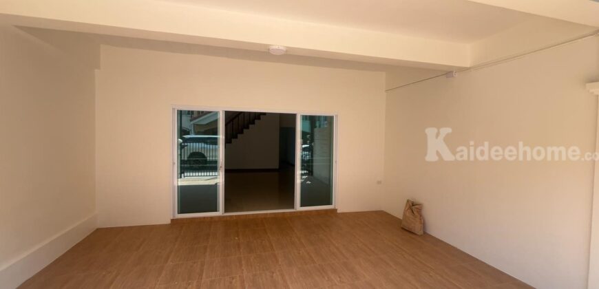 ทาวน์เฮ้าส์ 2 ห้องนอน 2 ห้องน้ำ ปากช่อง นครราชสีมา ทำเลดี