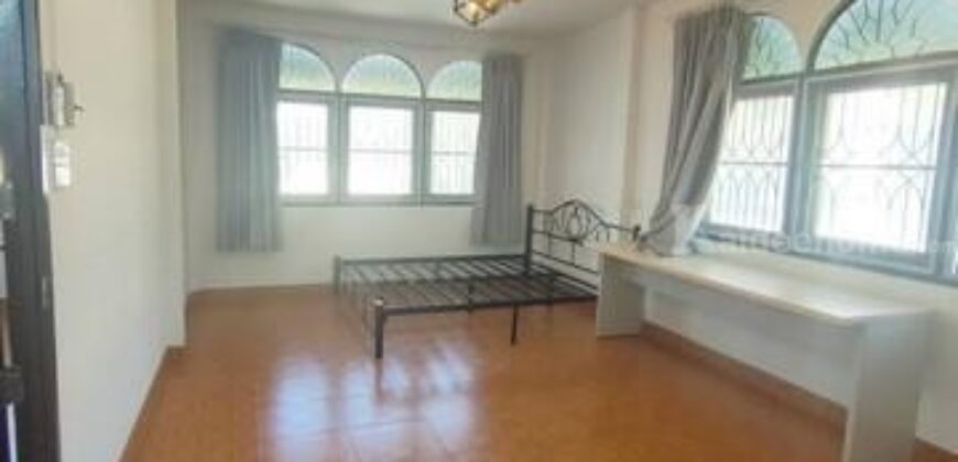 รหัสC6847 ให้เช่าบ้านเดี่ยว 2ชั้น ย่านลาดพร้าว โชคชัย4 ใกล้ลาดพร้าววังหิน เสนานิคม เหมาะอยู่อาศัยและทำโฮมออฟฟิศ