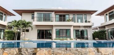 รหัสC6848 ให้เช่าบ้านเดี่ยว 2ชั้น 3หลัง มี 12 ห้องนอน พร้อมสระว่ายน้ำส่วนตัว โครงการ Perfect Masterpiece Rama9