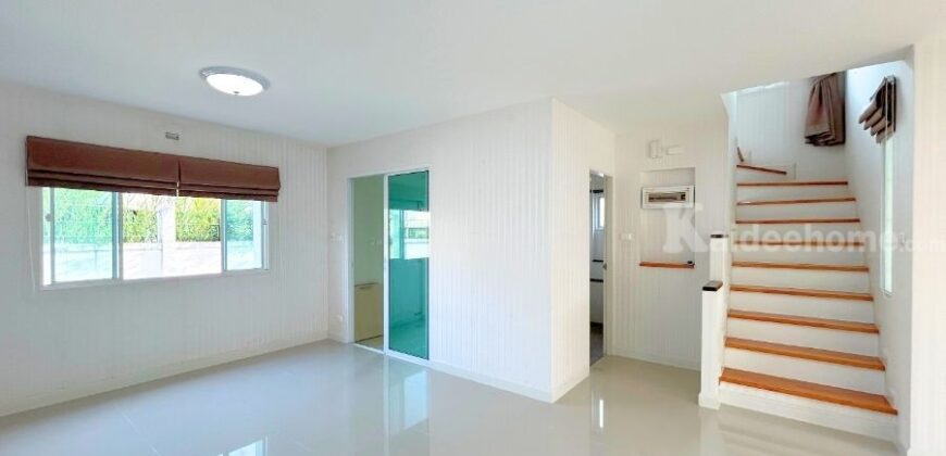 บ้านเดี่ยว ชวนชื่น กรีนบาวด์ กรุงเทพ-ปทุมธานี เมืองปทุมธานี (ขนาด 63 ตร.ว.) ตั้งอยู่ภายในโครงการ Flora Ville Golf & Country Club สนามกอล์ฟระดับ Exclusive