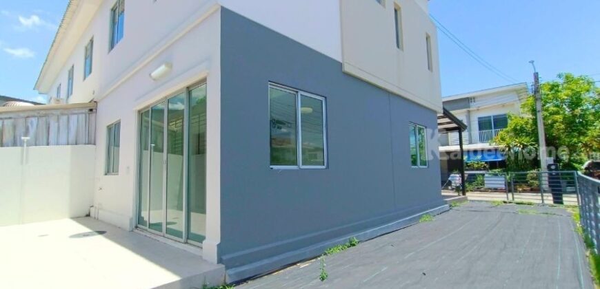 ทาวน์โฮม เดอะ คอนเนค ทางด่วนวัชรพล (หลังมุม ขนาด 29 ตร.ว.) ถ.เพิ่มสิน ออเงิน สุขาภิบาล5 : The Connect Watcharaphon Express Way