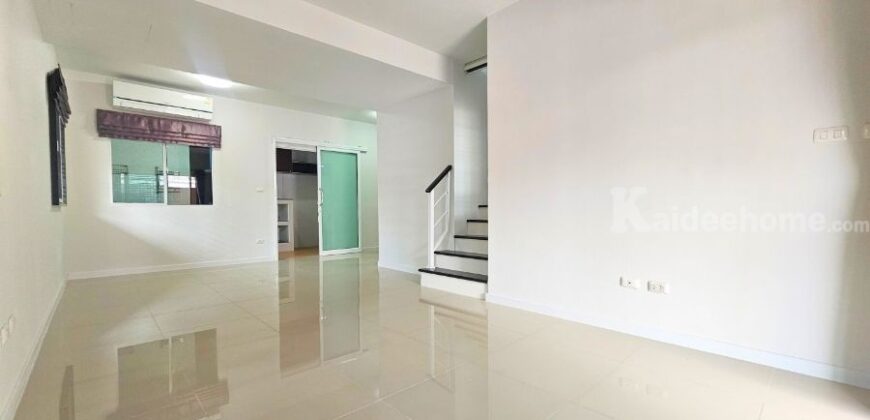 ขาย!! ทาวน์โฮม 2 ชั้น หลังมุม (ขนาด 23.3 ตร.ว.) บ้านพฤกษา96/1 รังสิต-คลองหลวง คลองสอง ปทุมธานี