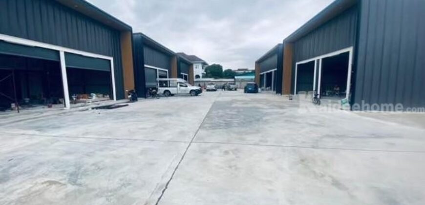 รหัสC6866 ให้เช่าโกดังพร้อมออฟฟิศ พื้นที่ 192 ตารางเมตร ย่านอ่อนนุช39 ศรีนครินทร์24 สุขุมวิท77 พัฒนาการ เขตสวนหลวง