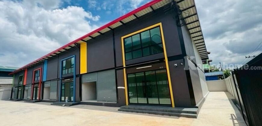 ที่ดินทำเลทอง พร้อมโกดัง ใกล้แหล่งชุมชนเดินทางสะดวก