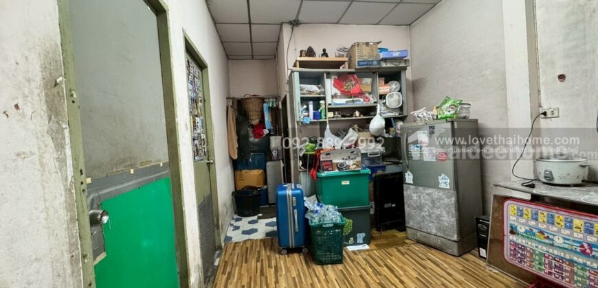 ขายทาวน์เฮ้าส์ หมู่บ้านหรรษา เพชรเกษม93 ซอยเพชรเกษม93 พื้นที่ 32.6 ตรว. ราคาถูกสุดในโครงการ ใกล้แม็คโคร อ้อมน้อย