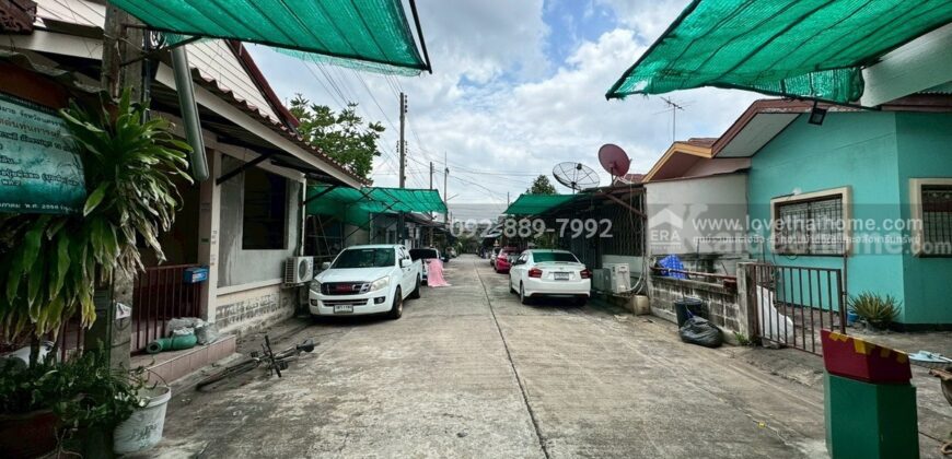 ขายทาวน์เฮ้าส์ หมู่บ้านหรรษา เพชรเกษม93 ซอยเพชรเกษม93 พื้นที่ 32.6 ตรว. ราคาถูกสุดในโครงการ ใกล้แม็คโคร อ้อมน้อย