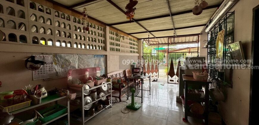 ขายบ้านแฝด ถนนพระราม2 ซอย69 แยก3 หมู่บ้านการเคหะธนบุรี พื้นที่ 34.9 ตรว. บ้านหลังมุม พร้อมอยู่ ใกล้โลตัส พระราม2