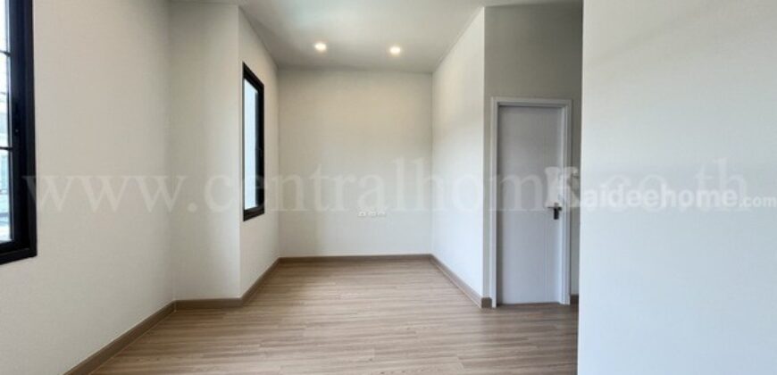 ทาวน์เฮ้าส์ บริทาเนีย วงแหวน – จตุโชติ ราคาถูก ซื้อมาไม่เคยอยู่