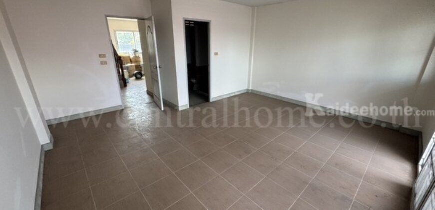 ทาวน์เฮ้าส์ 3 ชั้น รัชธานี 7 สายไหม 23/1 ใกล้ ตลาดเอซีสายไหม