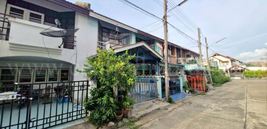 ทาวน์โฮม หมู่บ้าน ทรัพย์กานดา ปทุมธานี ถูกสุดในโครงการ