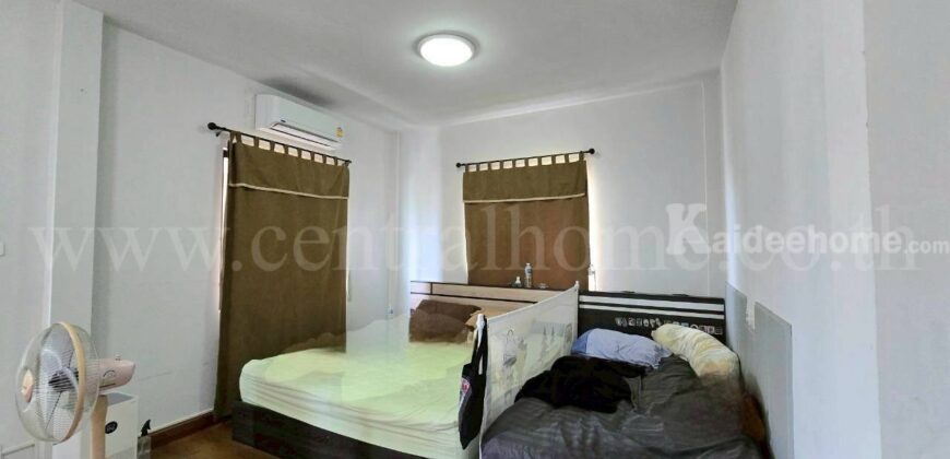 บ้านแฝด 2 ชั้น หมู่บ้านฟ้า ปิยรมย์ พรีเมียร์ พาร์ค เฟส 10 ลำลูกกา