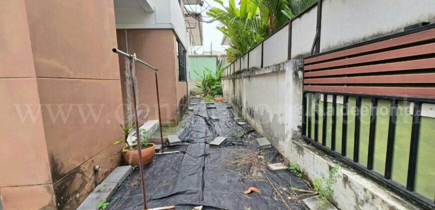 บ้านแฝด 2 ชั้น หมู่บ้านฟ้า ปิยรมย์ พรีเมียร์ พาร์ค เฟส 10 ลำลูกกา