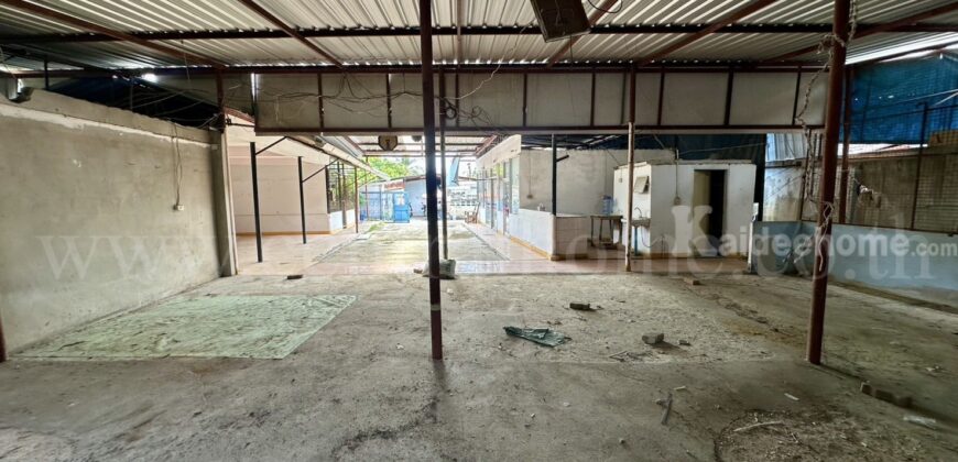 ที่ดิน พร้อมสิ่งปลูกสร้าง 100 ตร.วา ซอยรัชดาภิเษก 36 ( เสือใหญ่อุทิศ )