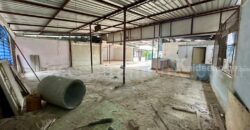ที่ดิน พร้อมสิ่งปลูกสร้าง 100 ตร.วา ซอยรัชดาภิเษก 36 ( เสือใหญ่อุทิศ )