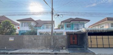 หมู่บ้าน สัมมากร รังสิต คลอง 2 บ้านเดี่ยว 2 หลัง พร้อมอยู่