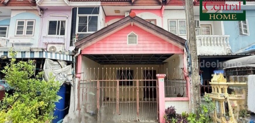 ทาวน์เฮ้าส์ ฉัตรณรงค์ วิลล่า 5 ลำลูกกา คลอง 7 ปทุมธานี ราคาถูก