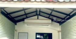 ขายทาวน์เฮ้าส์ 2 ชั้น หมู่บ้านอู่ทองวิลเลจ สุขาภิบาล 5 รีโนเวทใหม่ 2 ห้องนอน พร้อมอยู่ ฟรี! แอร์ 2ตัว โทร 081-4326587