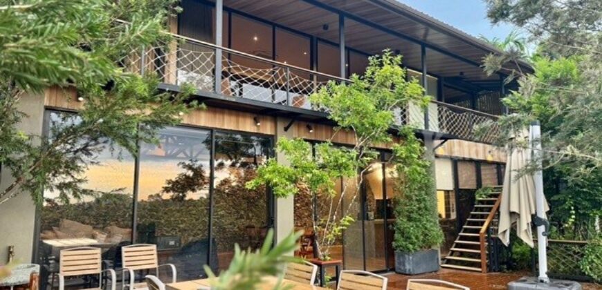 ขายสวนทุเรียน ขั้นบันได พร้อมบ้านตากอากาศ บนเขา พร้อมโฉนด! วิวหลักล้าน 11ไร่ อ.มะขาม จันทบุรี โทร 0830132000