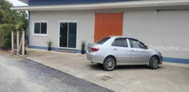 ให้เช่าสำนักงาน/โกดัง ถ.1037 ต.ท่ากระชับ อ.นครชัยศรี นครปฐม 100 ตรม. แอร์ 2 มีเฟอร์/เครื่องใช้สำนักงาน ใกล้ร้านอาหารนาเนีย, วัดไทร