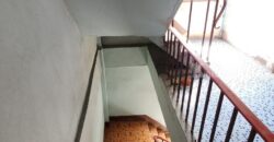 ขายตึกแถว ถนนเจริญนคร ตรงข้ามริเวอร์ไซต์ พลาซ่า โรงแรมอวานี่ ริเวอร์ไซต์ ปัจจุบันเป็นห้องเช่า เหมาะแก่การรีโนเวทเป็นอพาร์เม้นท์ เกสต์เฮ้าส์ หรือ Airbnb