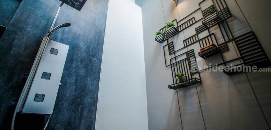 ขายบ้านทาวโฮมส์เอกมัย Residence สุขุมวิท65 Townhome Sukhumvit 4 ชั้น ใกล้ BTS เอกมัย 950 เมตร ไปทองหล่อสะดวก เข้าออกได้หลายทาง ทั้งเอกมัย สุขุมวิท71 พระราม4 คลองตัน บ้านพร้อมอยู่ 087-9074045