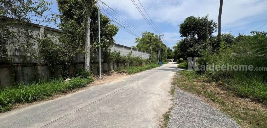 ที่ดินทำเลทองติดถนนมอเตอร์เวย์ ศรีราชา ชลบุรี 24-3-92 ไร่