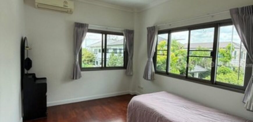 รหัสC6885 ให้เช่าบ้านเดี่ยว 2ชั้น หมู่บ้านมาสเตอร์พีช พระราม9 วิวทะเลสาป บ้านตกแต่งพร้อมอยู่