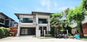 รหัสC6886 ให้เช่าบ้านเดี่ยว 2ชั้น โครงการแกรนด์บางกอก บูเลอวาร์ด สาทร ถนนกัลปพฤกษ์ บ้านตกแต่งสวยพร้อมอยู่
