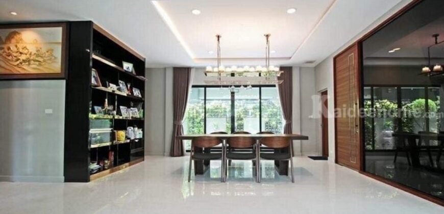 รหัสC6886 ให้เช่าบ้านเดี่ยว 2ชั้น โครงการแกรนด์บางกอก บูเลอวาร์ด สาทร ถนนกัลปพฤกษ์ บ้านตกแต่งสวยพร้อมอยู่