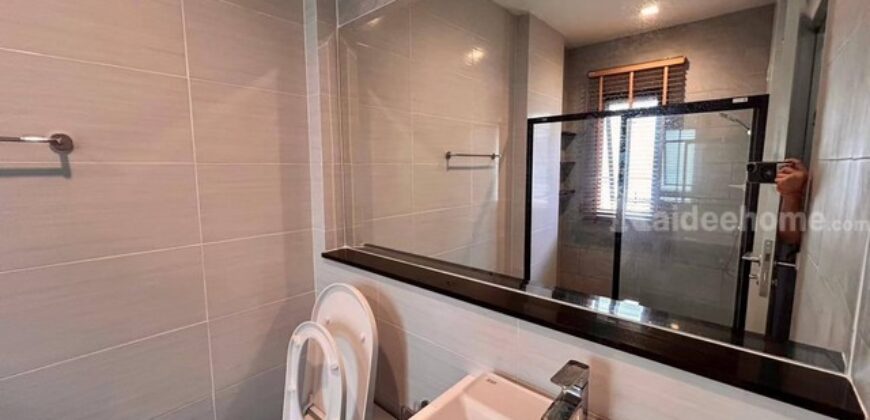 รหัสC6887 ให้เช่าบ้านเดี่ยวบางกอกบลูเลอร์วาด ศรี​นครินทร์​-บางนา ถนนหนามแดง บ้านตกแต่งพร้อมอยู่