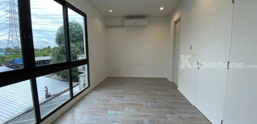 รหัสC6888 ให้เช่าทาวน์โฮม 3ชั้น โครงการโคราซอน ประชาชื่น บางตลาด ปากเกร็ด นนทบุรี เหมาะทำโฮมออฟฟิศ