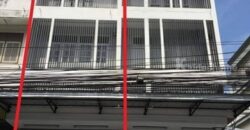 รหัสC6897 ให้เช่าอาคารพาณิชย์ 1คูหา ติดถนนอ่อนนุช ใกล้แยกศรีนุช ถนนศรีนครินทร์