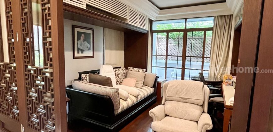 ขายบ้านเดี่ยว นาราสิริ พัฒนาการ-ศรีนครินทร์ ติดถนนใหญ่ ใกล้สถานีรถไฟฟ้าสายสีเหลือง ใกล้ทองหล่อ-เอกมัย เข้าออกได้ทั้งถนนศรีนครินทร์ และ พัฒนาการ หลังริม ตกแต่งสวย พร้อมอยู่