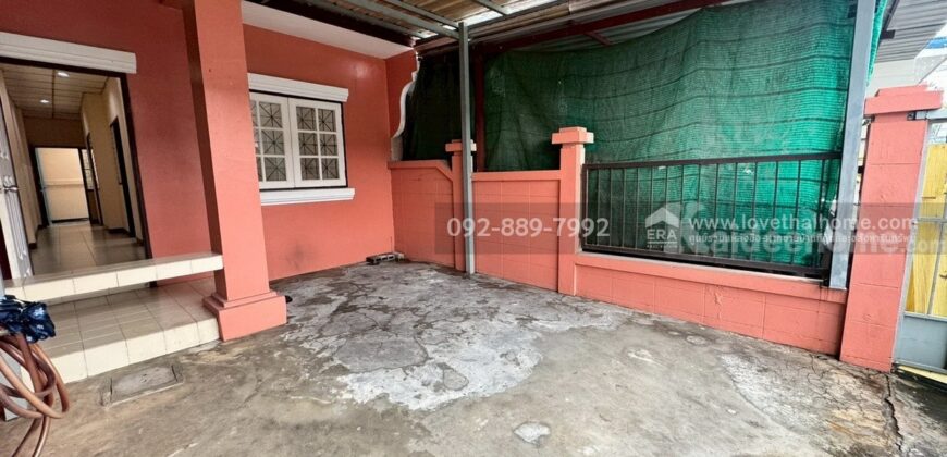 ขายทาวน์เฮ้าส์ หมู่บ้านคันทรี พาร์ค14 สามโคก ถนนปทุมธานี-สามโคก พื้นที่ 17 ตรว. ราคาถูกที่สุดในโครงการ พร้อมอยู่