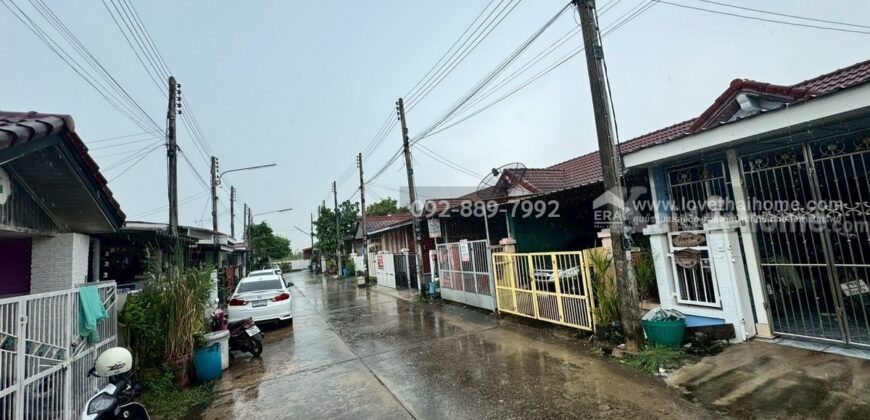 ขายทาวน์เฮ้าส์ หมู่บ้านคันทรี พาร์ค14 สามโคก ถนนปทุมธานี-สามโคก พื้นที่ 17 ตรว. ราคาถูกที่สุดในโครงการ พร้อมอยู่