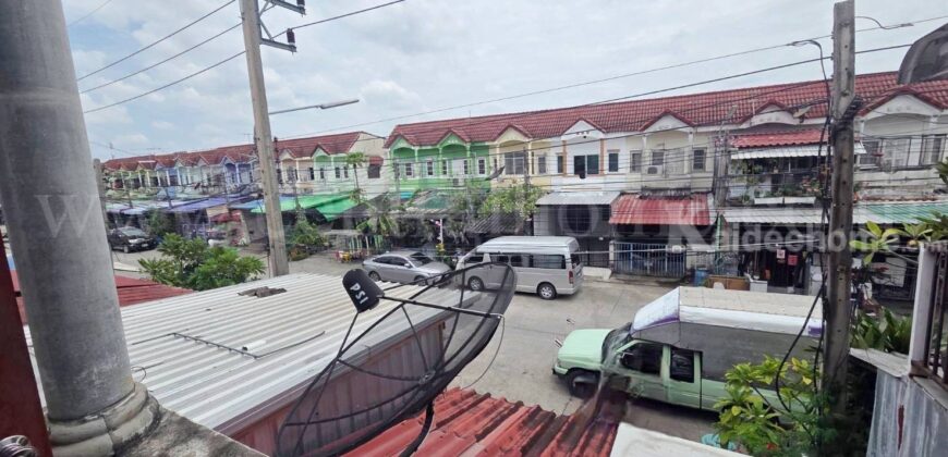 ทาวน์เฮ้าส์ รินทร์ทอง ลำลูกกา – คลอง 2 ใกล้รถไฟฟ้า BTS สถานีคูคต