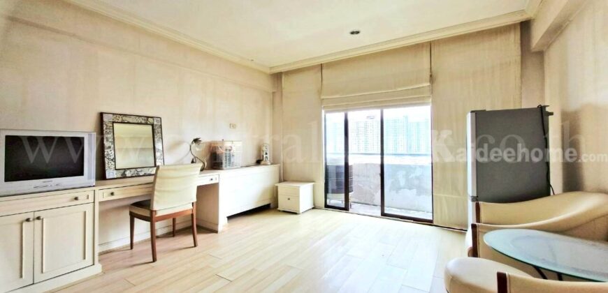 คอนโด ยังเพลส แกรนด์ เลอร์ จาแดง พหลโยธิน 37 ใกล้ BTS รัชโยธิน